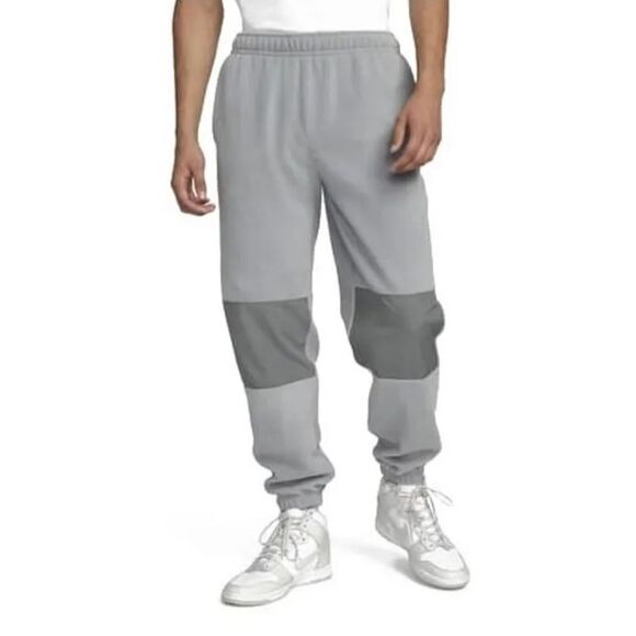 Nike Club Winterized Fleece Jogger Pant in Particle Gray - Picture 1 of 12